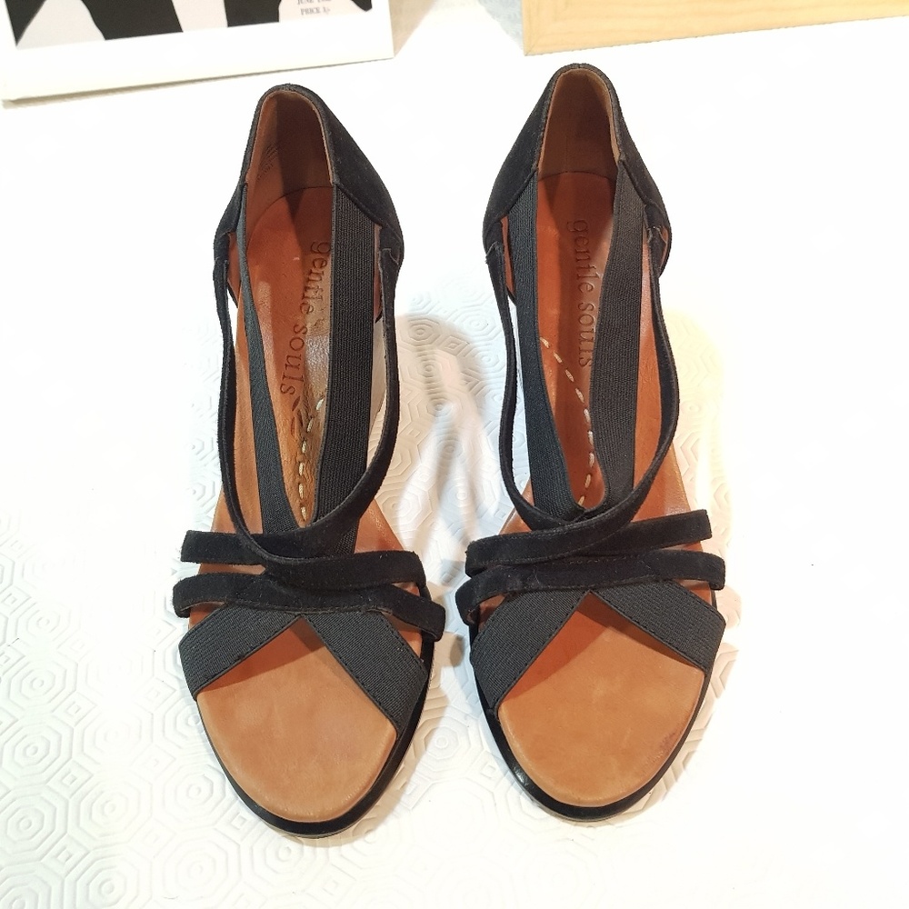Gentle Souls Women's Shoes